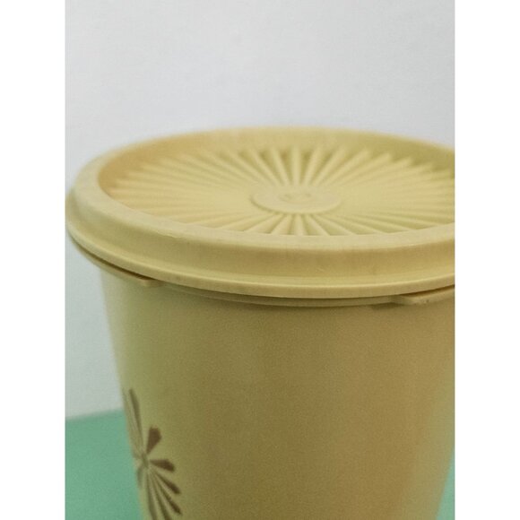 Yellow Servalier Tupperware Canisters with Gold Star Flower, Set of 2 - Picture 9 of 9